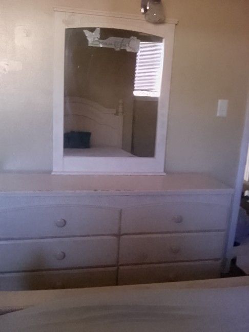 Dresser & Mirror, Dresser, And 2 End Tables 