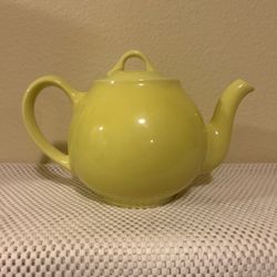 Lipton's Tea 1960s Yellow Gold Teapot Vintage Hall Pottery Promotional Vintage