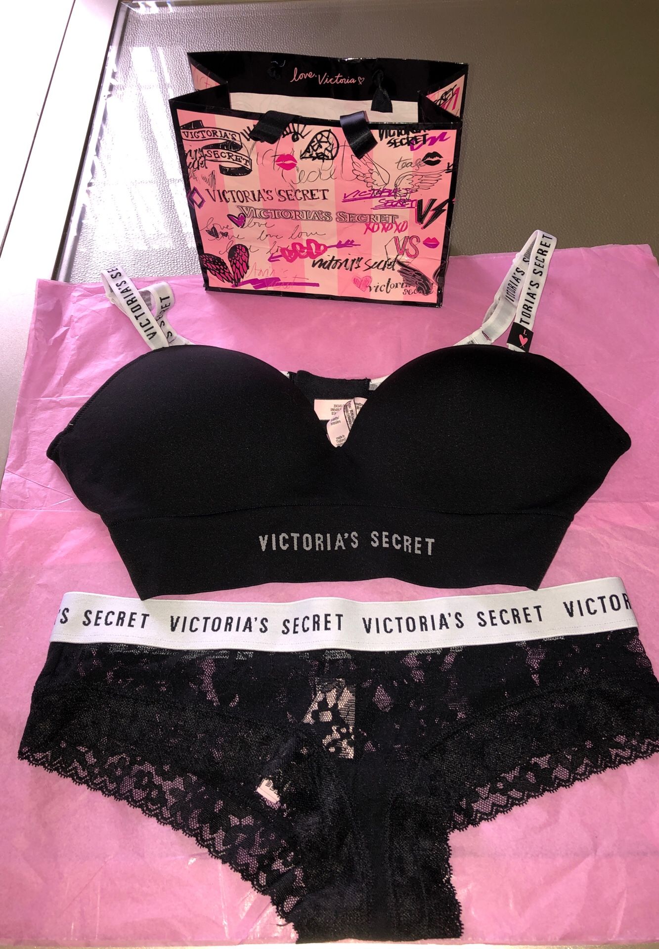 Victoria Secret Underwear Set New with tags