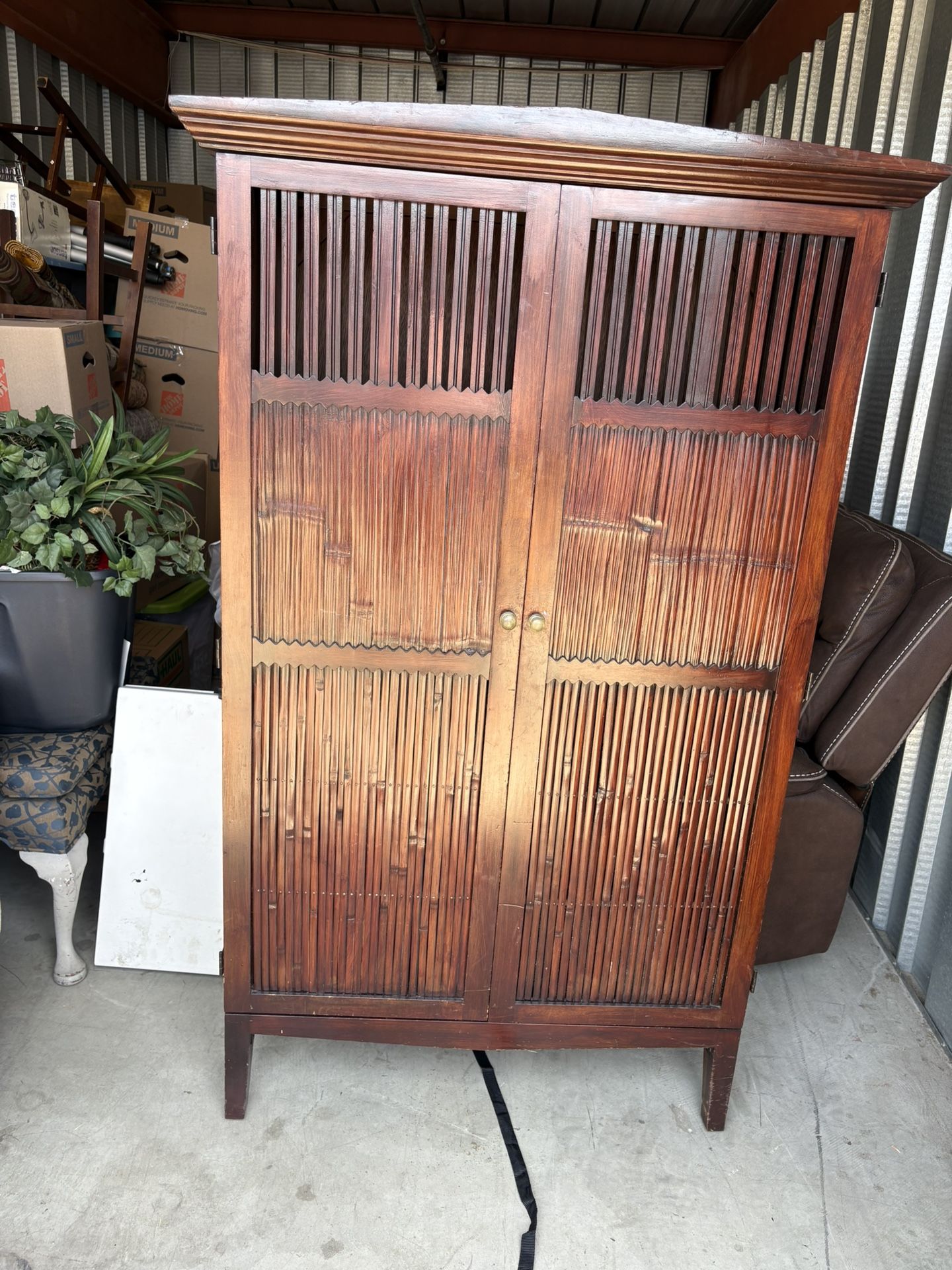 Shelf/Storage Closet - Quick Sale