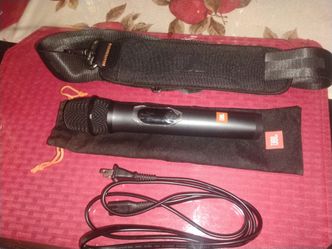 JBL Wireless Handheld Microphone with bag