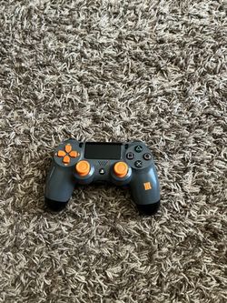 Black Ops 3 Limited Edition PS4 Controller. 