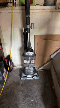 Shark vacuum