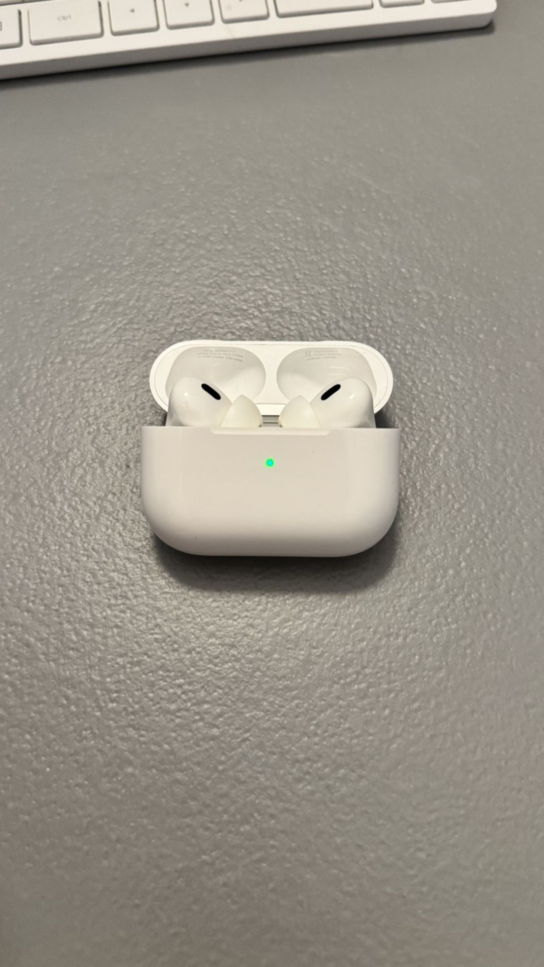 Apple AirPods Pro 2nd Generation - w/1-year Warranty And Case