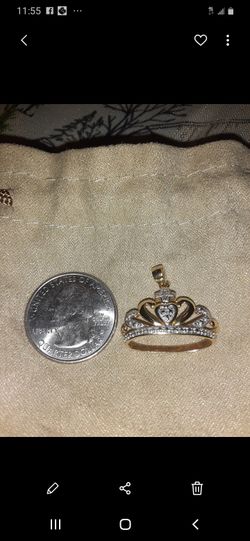 sterling silver crown pendant
