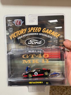 M2 Machines - CHASE - 1966 Ford GT40 MK II Die-Cast