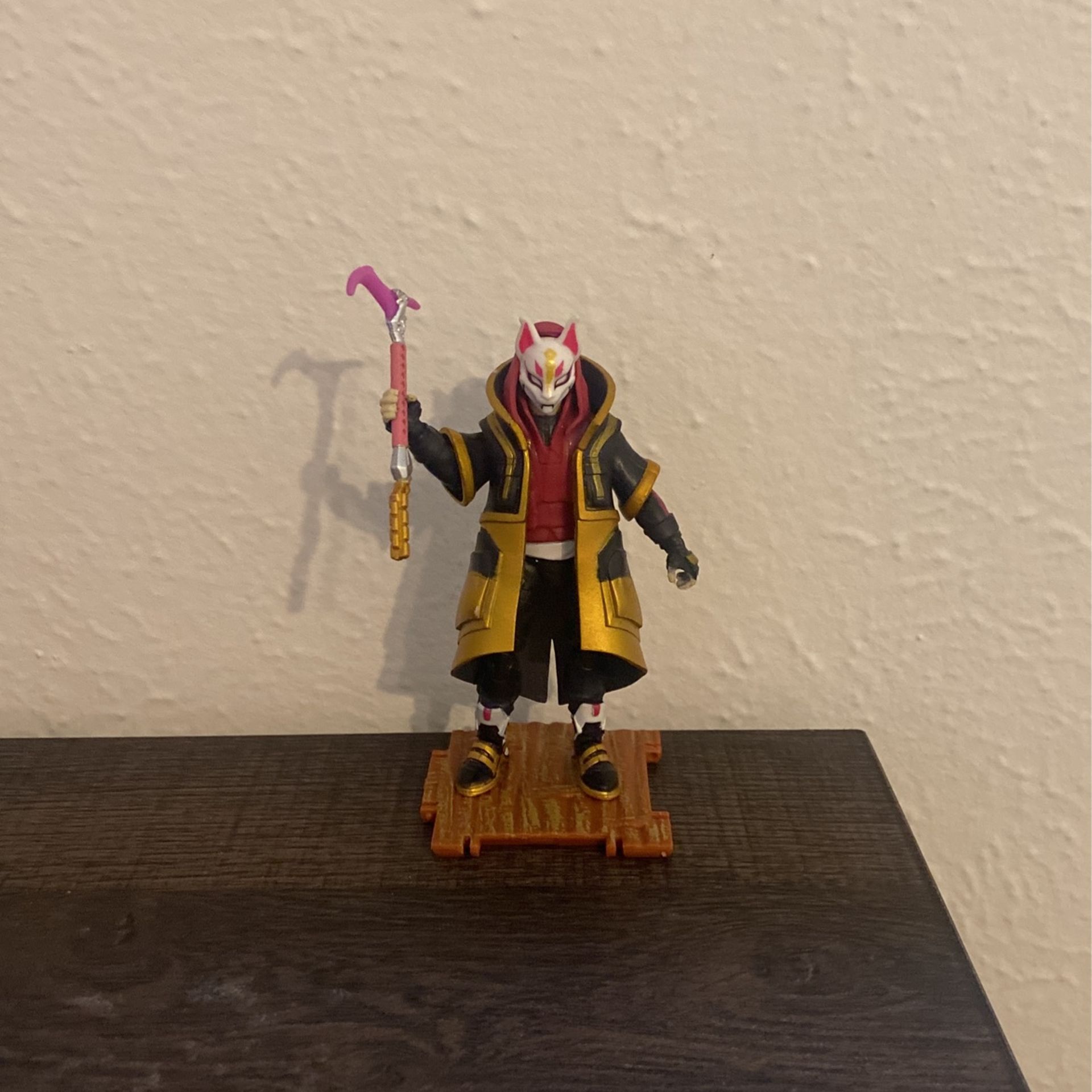 Jazwares Fortnite Legendary Series Drift 6” Action Figure