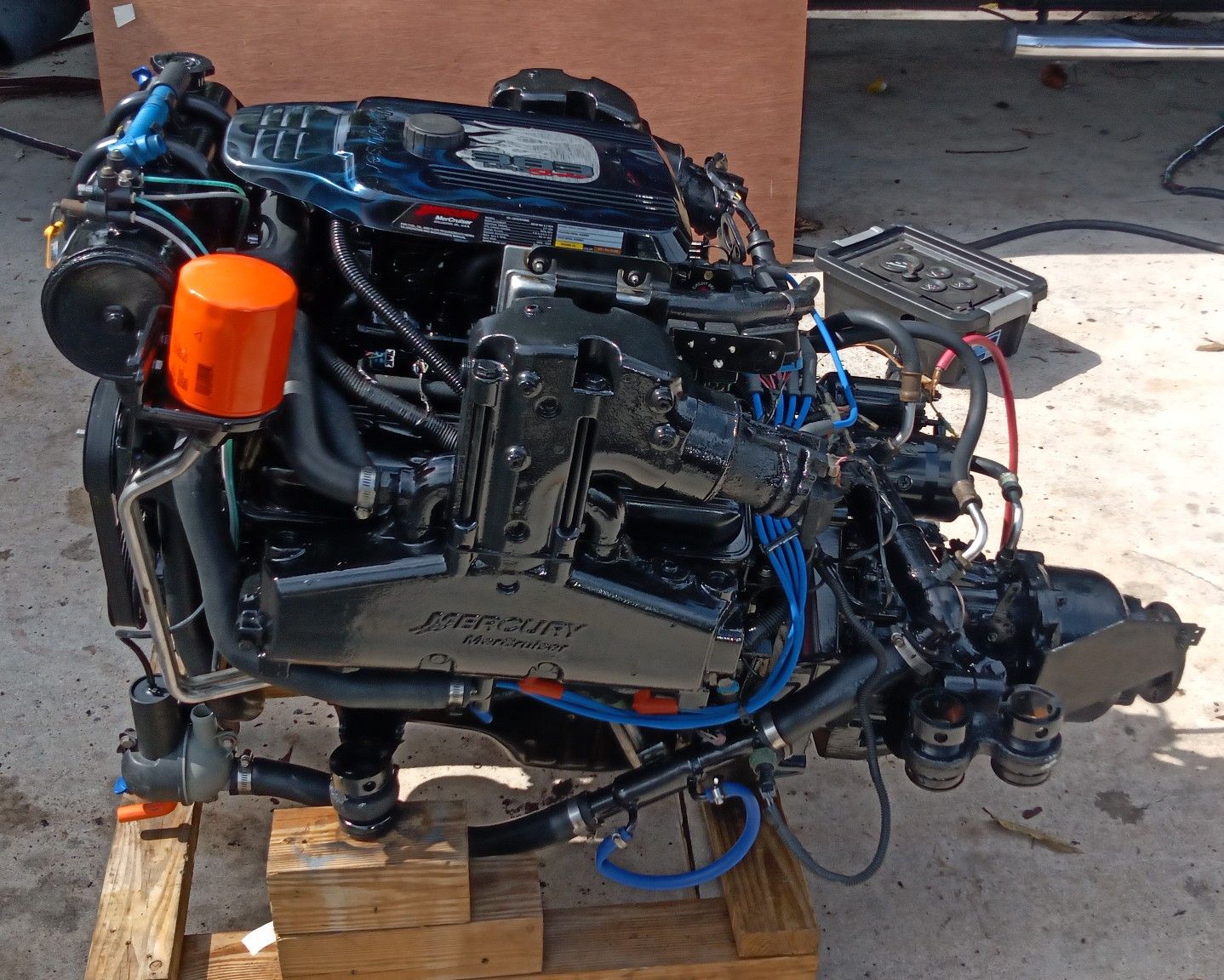 Mercruiser 6.2 383 MPI Closed Cooled Marine Engine 697 Hours Velvet