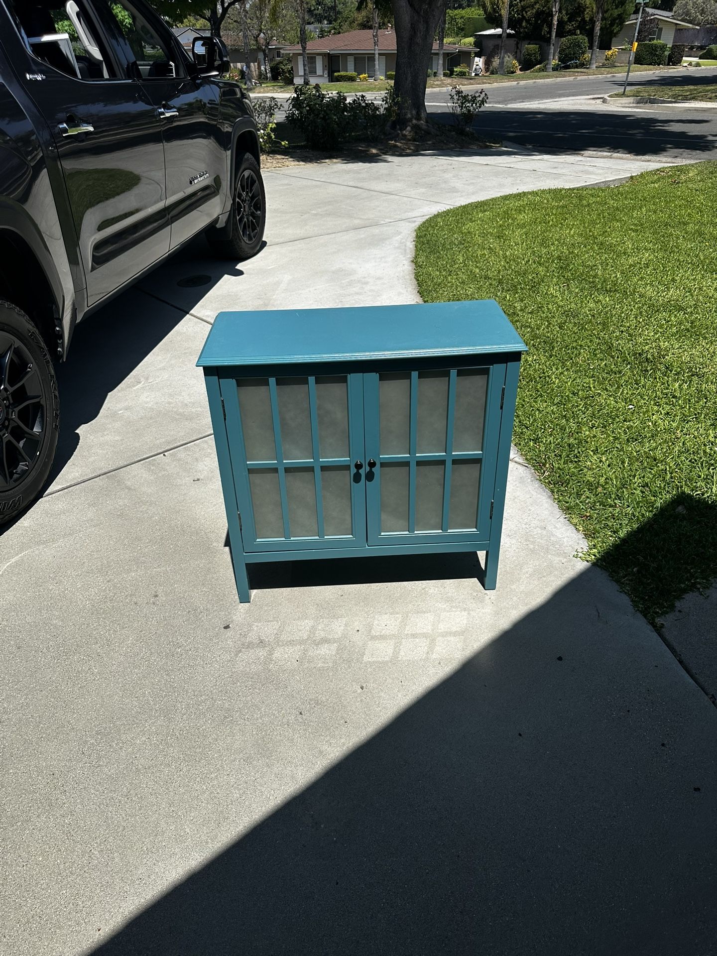 Accent Table