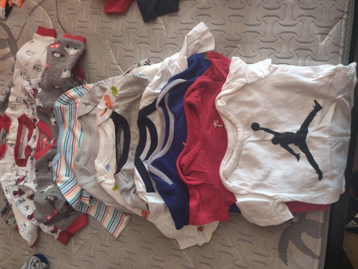 0-3 months baby clothes