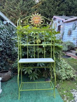 Potting bench