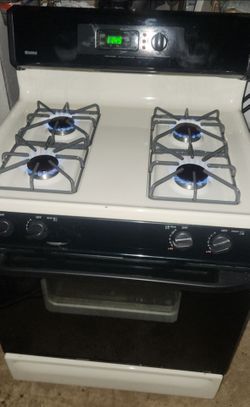 Kenmore  Gas  Range