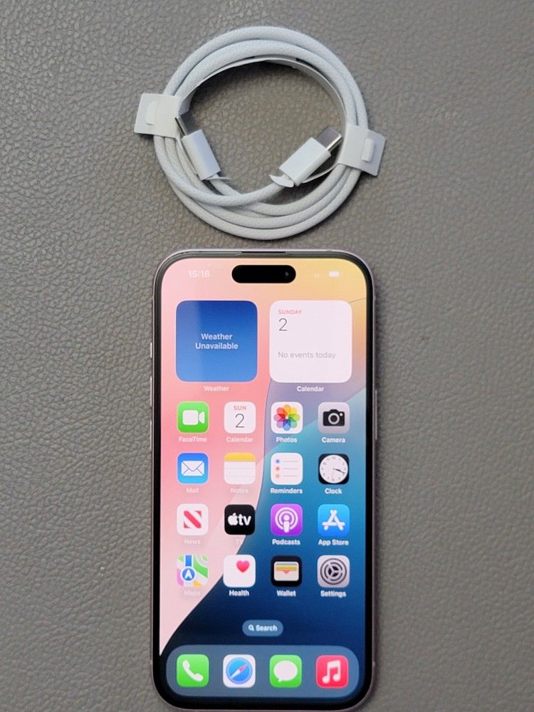IPHONE 15 256GB UNLOCK ANY CARRIER IN GREAT Condition 100% BATTERY 🔋 LIFE