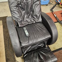 The Hawaiian Lomi Massage Chair And Ottoman 2.0 Foot And Calf Massager 