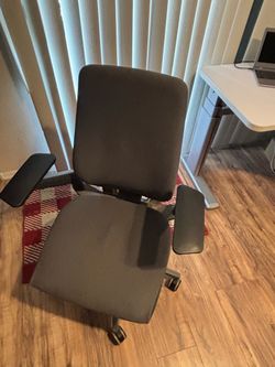 Steelcase Gesture Office Chair