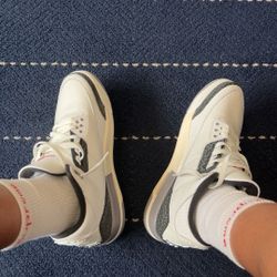 Jordan 3s