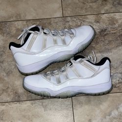 Jordan 11 Retro Low Legend Blue Size 7
