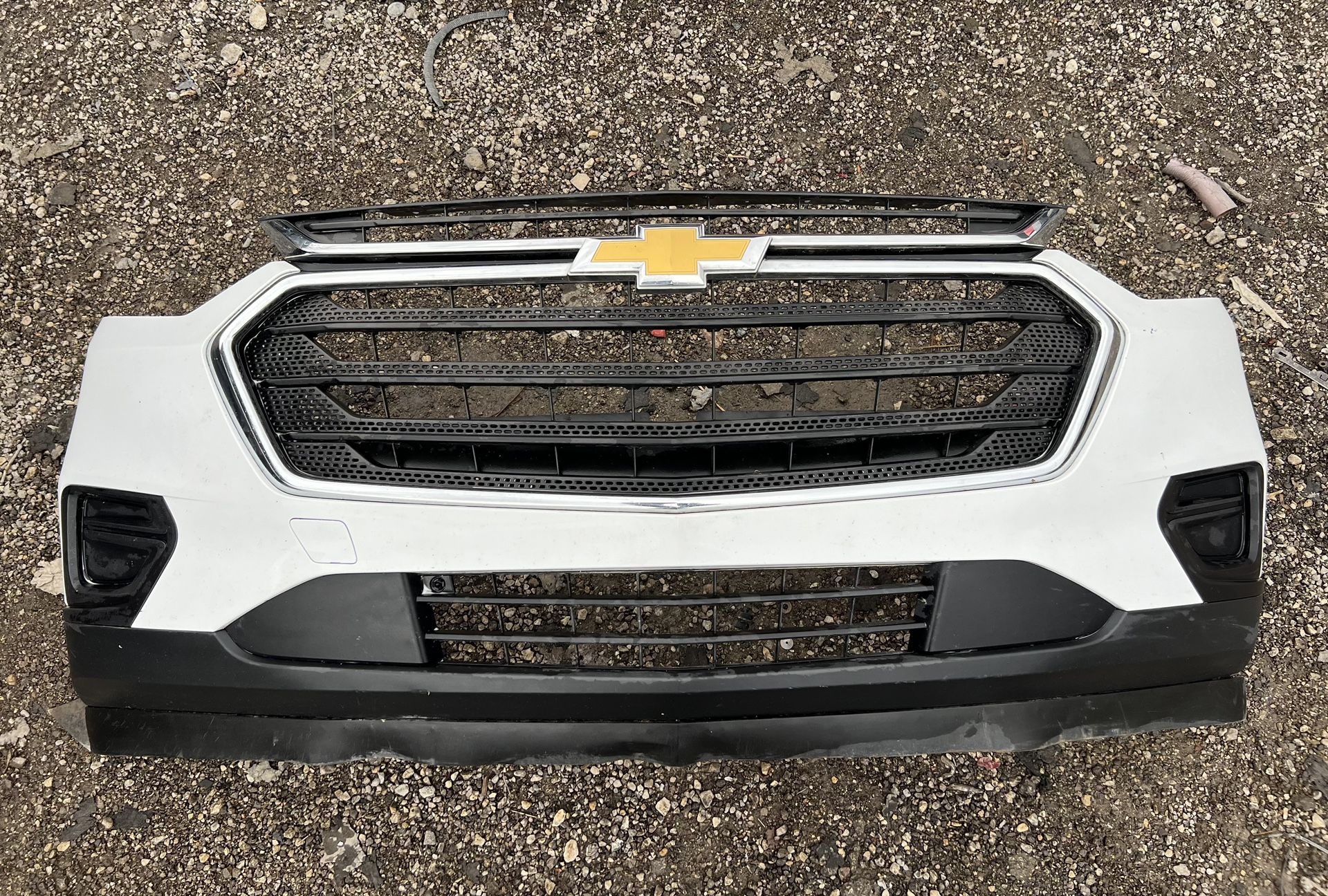 2018-2021 CHEVY TRAVERSE FRONT BUMPER ASSEMBLY OEM COMPLETE 18 19 20 21