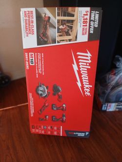 M18 Milwaukee combo kit 6 toll