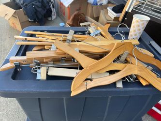 Wooden and Plastic Clothes Hangers with Metal Clips
