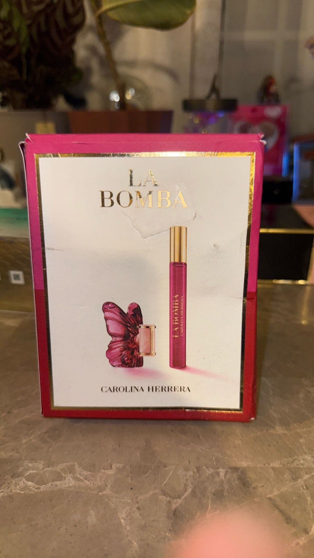 Carolina Herrera La Bomba travel set