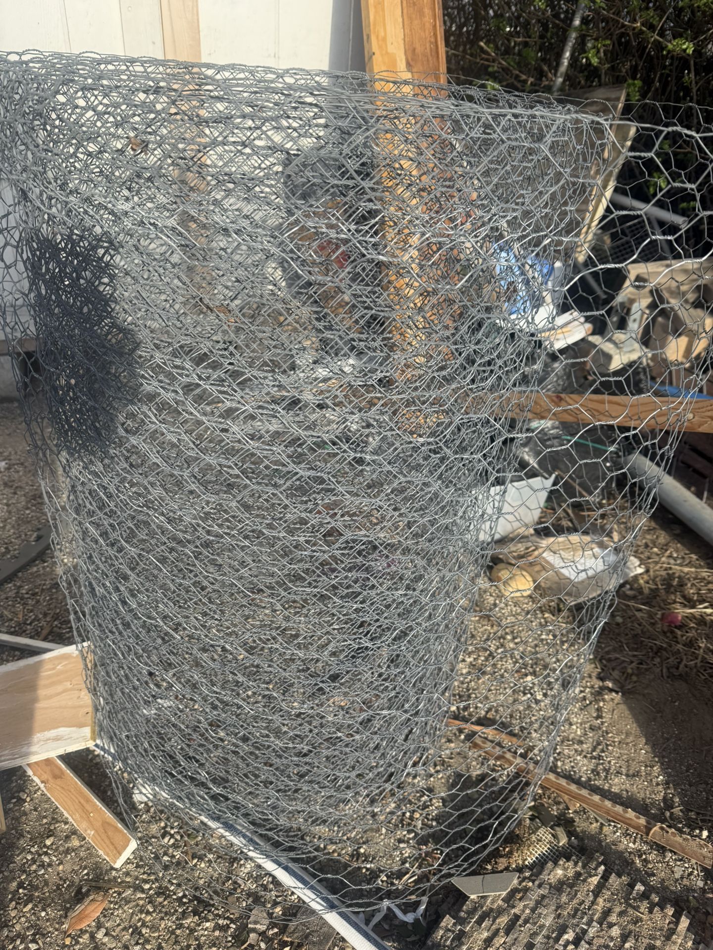 Roll Of Chicken Wire 3 Feet Tall X Approximately 30 Feet Long