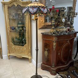 Beautiful Tiffany Style Antique Brass Floor Lamp🌷