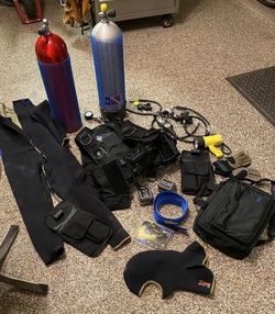 Wife Says Clean Out The Garage. Motivated Make An Offer Assorted Scuba Gear Accepting Offers For Complete Set Or Items