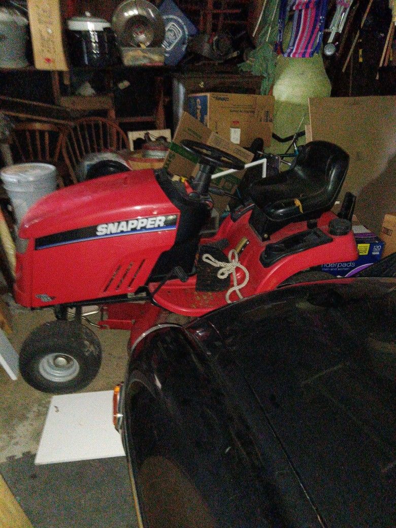 Riding Mower 