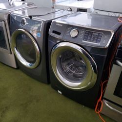Washer Samsung  4.5 Cu Ft And Dryer Gas Electrolux 7.5 Cu Ft 