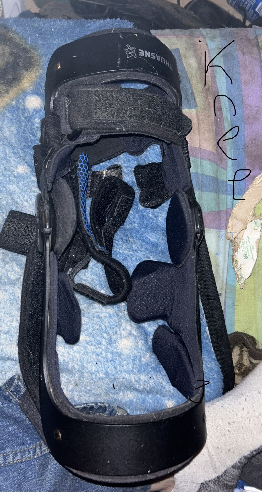 Thuasen Large Right Knee Brace 