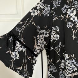 It’s A Beautiful Dress In Size 16W The Color Is Multicolor  Made By Jessica Howard 