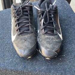 Nike Vapor Strike Cleats 9.5 USA
