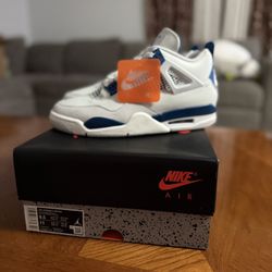 Jordan 4 Retro Military Blue