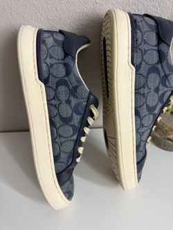 Tenis