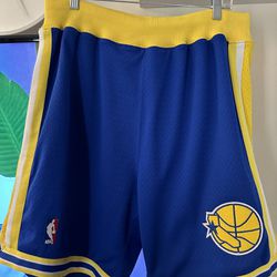 Golden State Warriors Shorts 🩳 Sz Large Mens