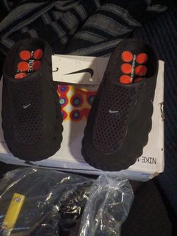 Brand new Nike mines is it mind or mind size 7
