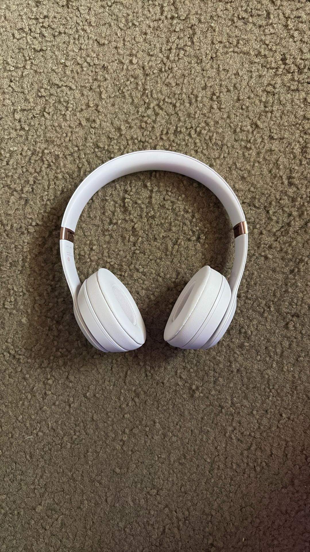 Beats Solo 4