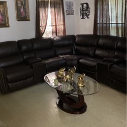 7- Piece Reclining Sectional 