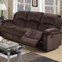 TWO PIECE SOFA AND LOVESEAT RECLINER. FINANCING AVAILABLE. TAKE A LOOK AT MY PAGE 