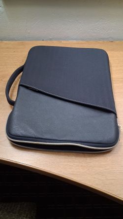 Black and gold 15.6inch laptop case