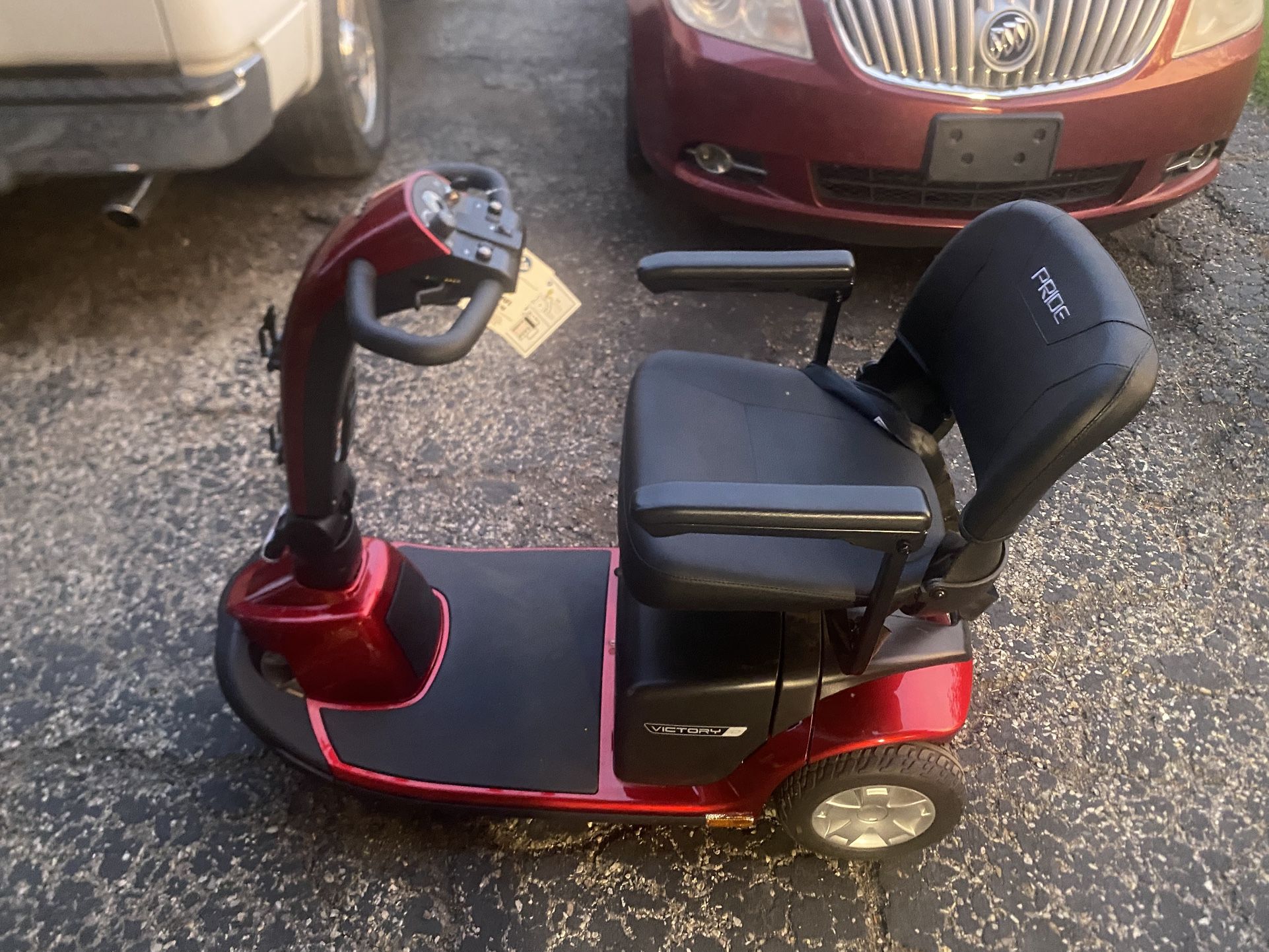 Red Prime Maxima 3 Wheel Scooter