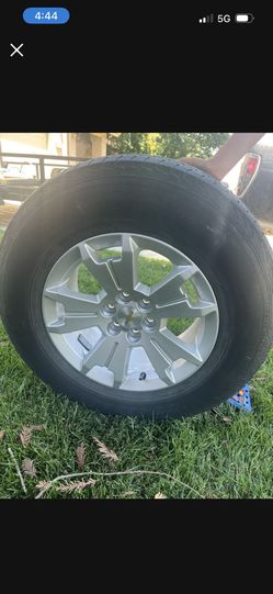 4 Good Year Tire With Low Thread And 6 Lug Pattern