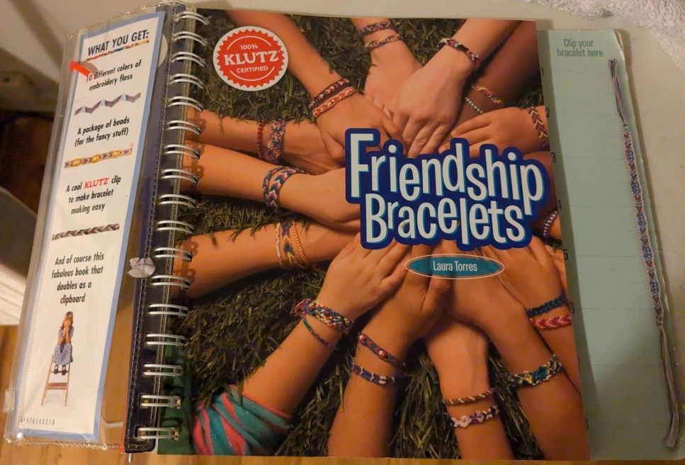 Friendship Bracelet Book With String
