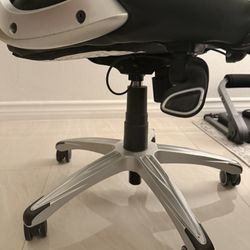 Office /desk Chair