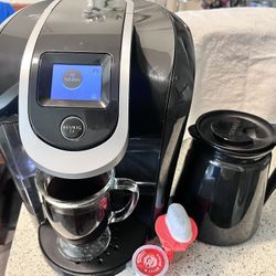 Keurig 2.0 K300 Coffee Brewing System With 2.4" Touchscreen Display