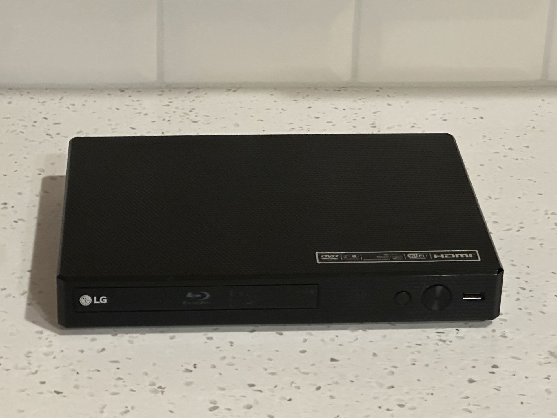 LG Blu-Ray Player BP350