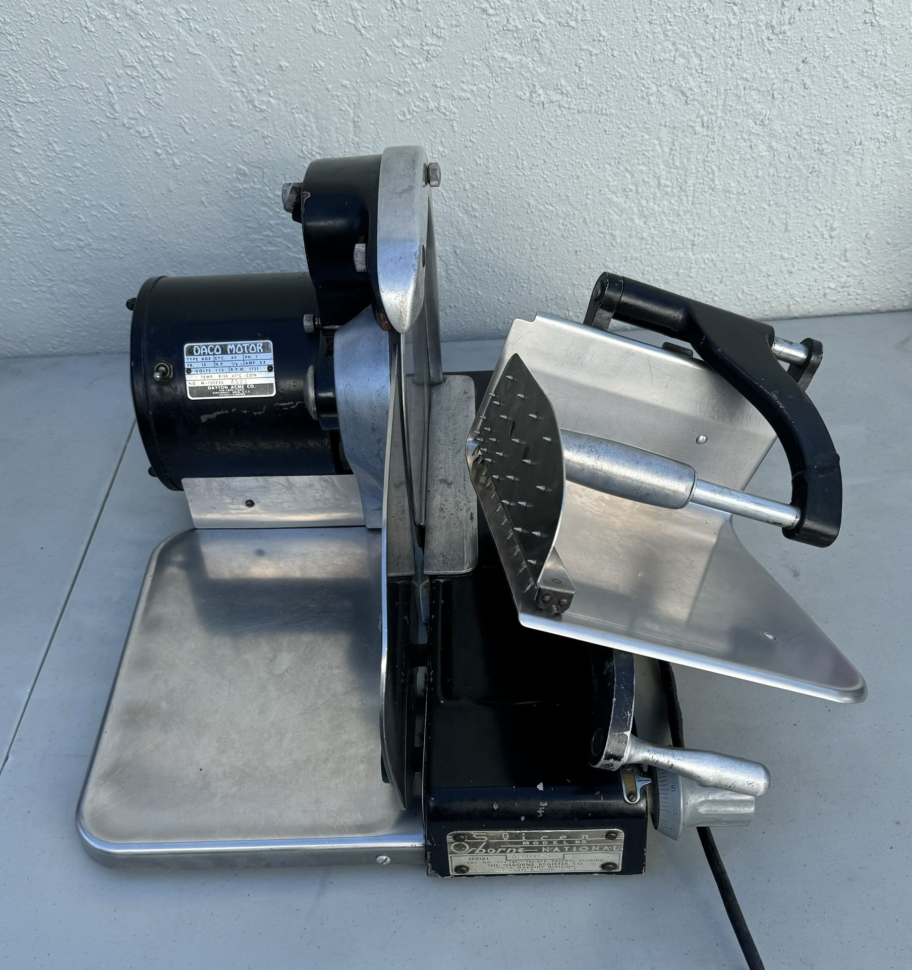 Meat Slicer OSBORNE MODEL 85