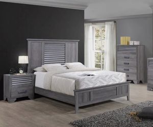 King bed & nightstand