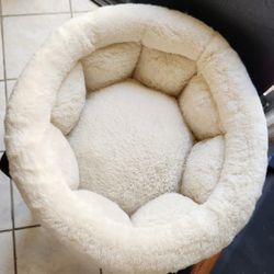 Round Donut Cat or Dog Cushion Bed